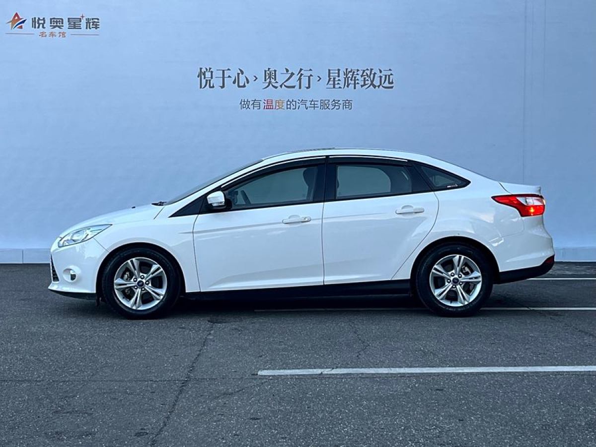 福特 ?？怂? 2012款 三廂 1.6L 自動風(fēng)尚型圖片