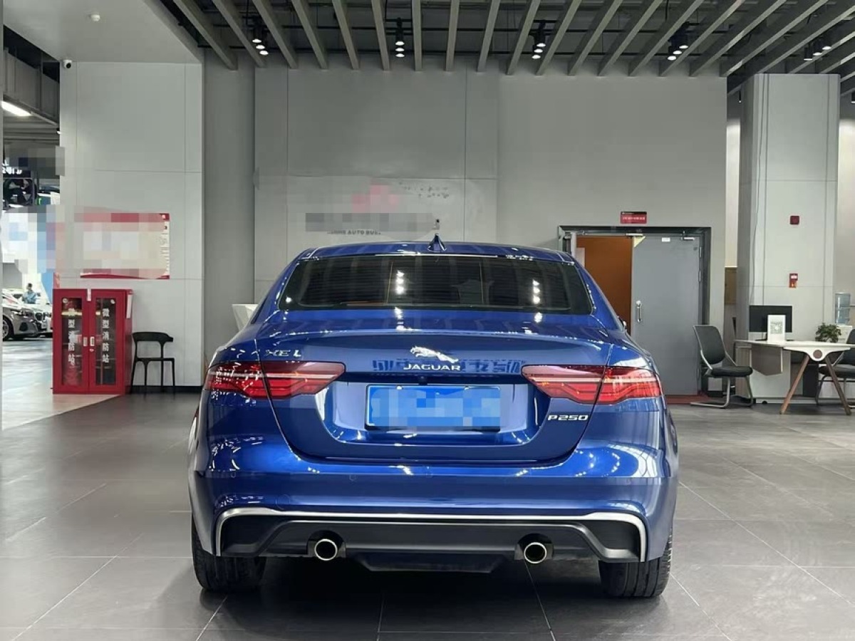 捷豹 XEL  2021款 2.0T 250PS R-DYNAMIC S進(jìn)取運(yùn)動(dòng)版圖片