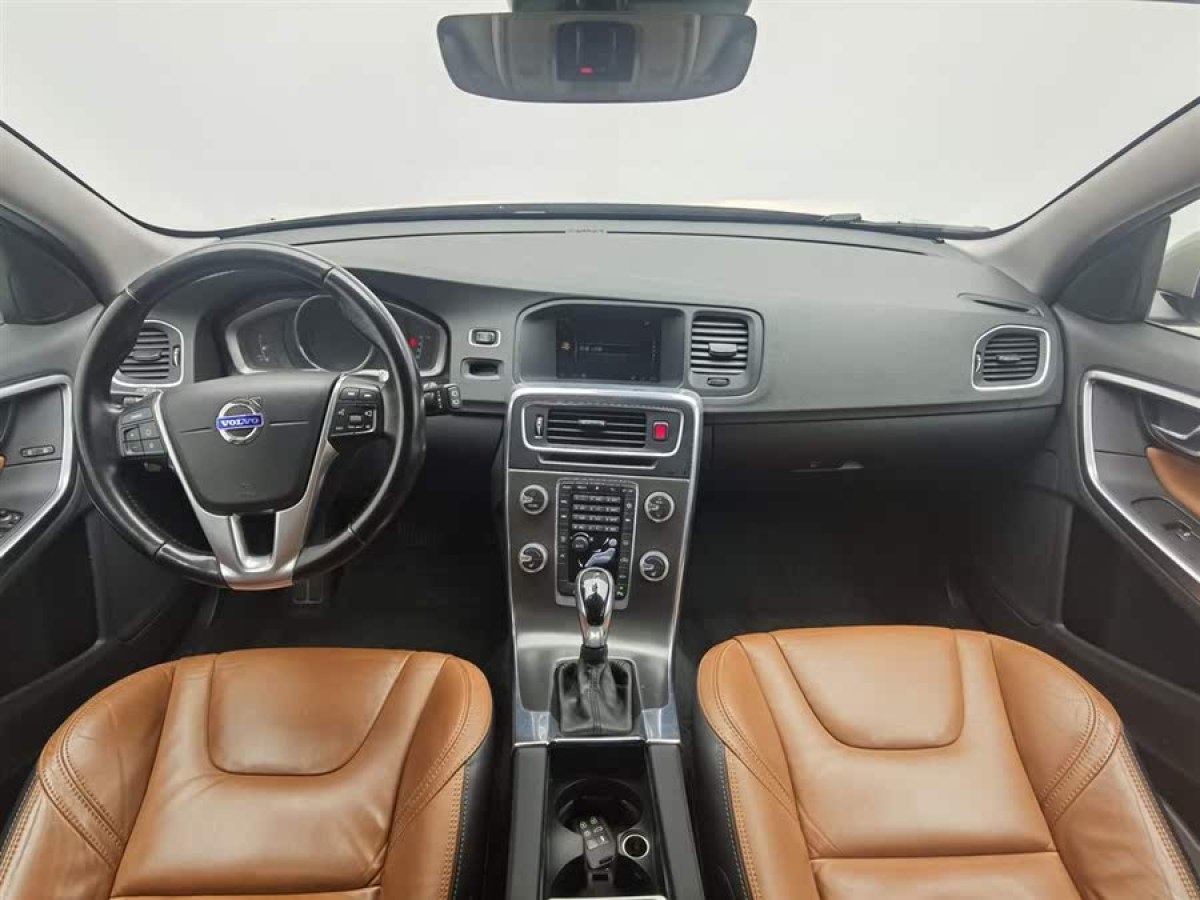 沃爾沃 V60  2015款 T5 智雅版圖片