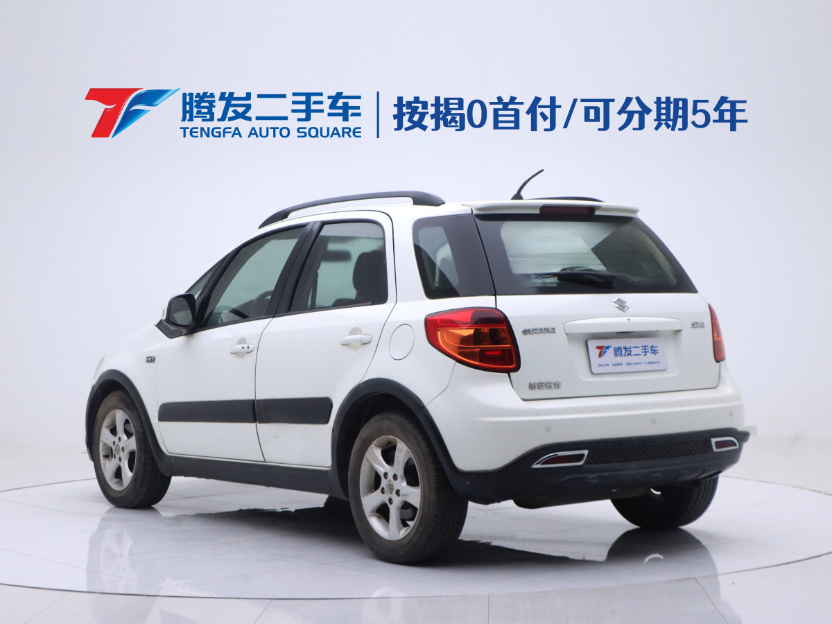 2011年9月鈴木 天語  2011款 SX4 1.6L 兩廂運(yùn)動(dòng)型