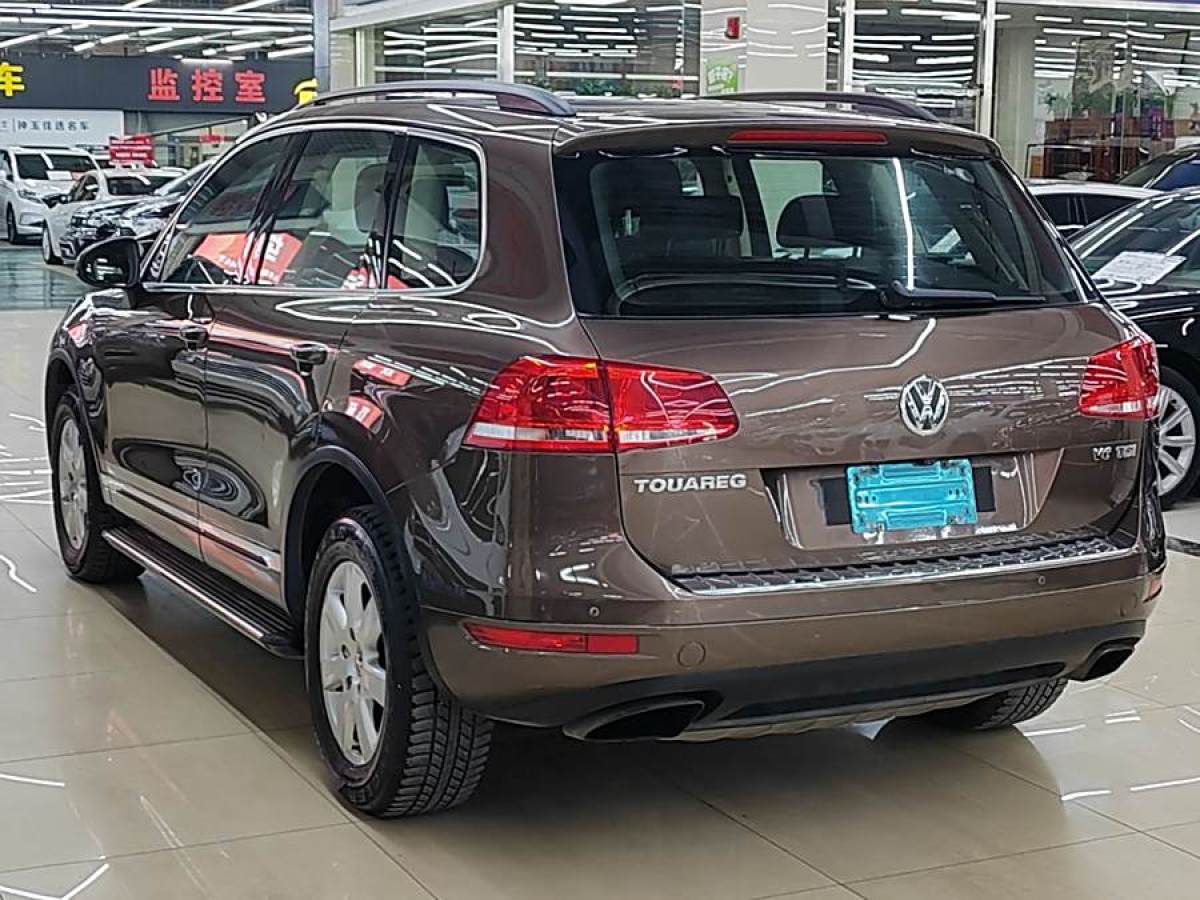 大眾 途銳  2011款 3.0TSI 標(biāo)配型圖片