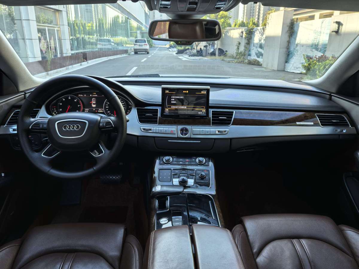 奧迪 奧迪A8  2013款 A8L 50 TFSI quattro豪華型圖片