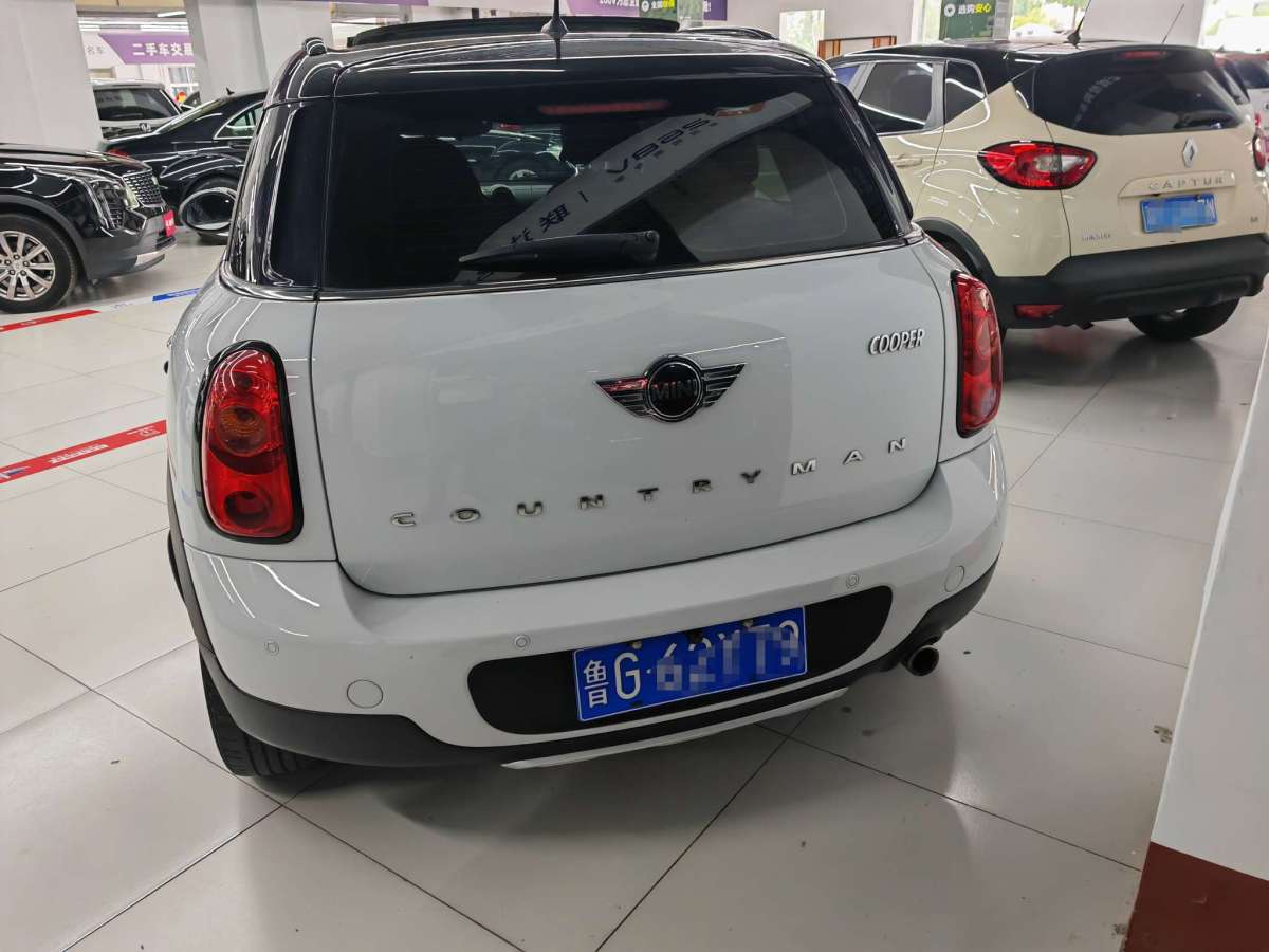 MINI COUNTRYMAN  2016款 1.6T COOPER ALL4 Fun裝備控圖片