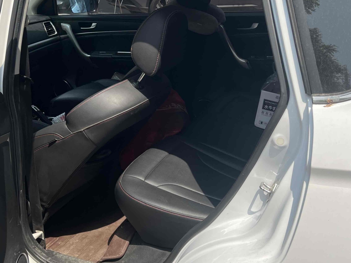 哈弗 M6  2018款 改款 1.5T DCT兩驅(qū)精英型圖片