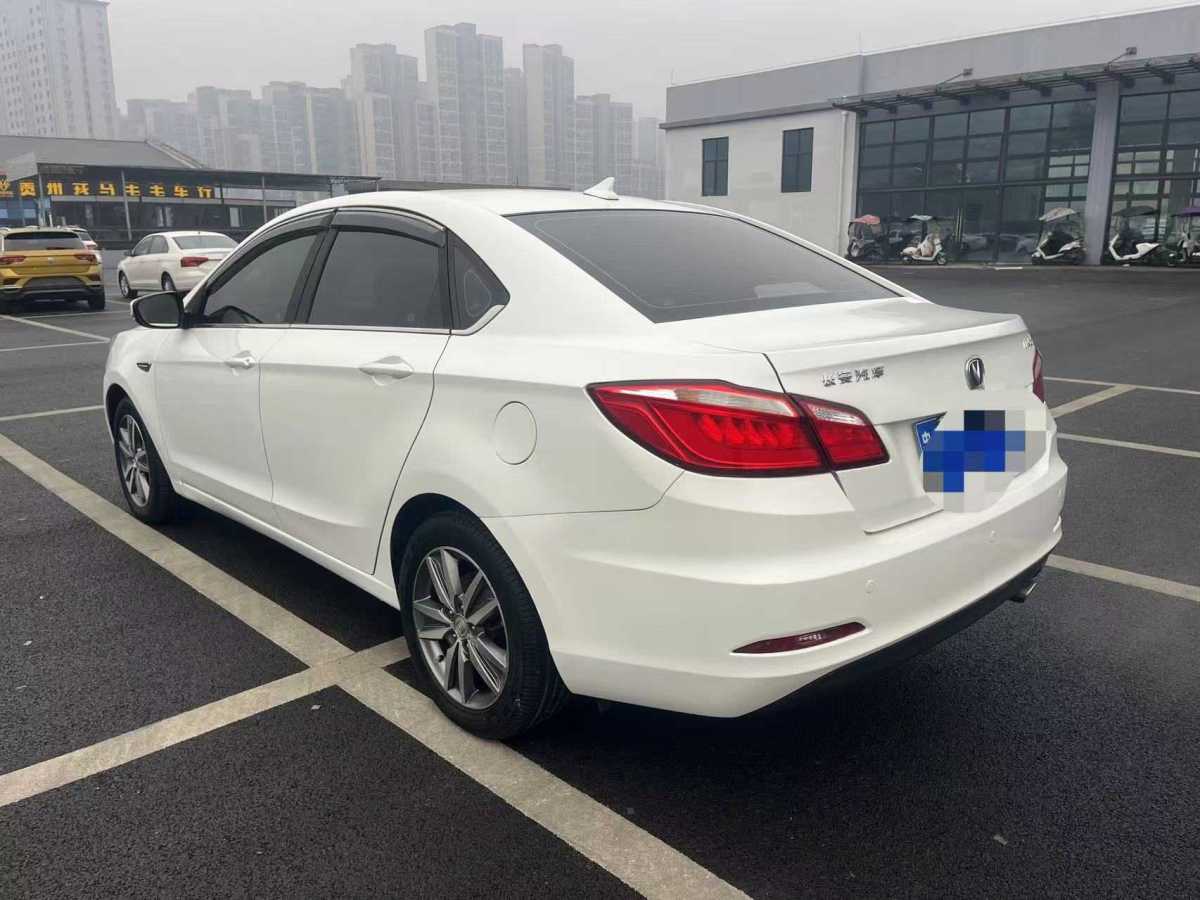 長(zhǎng)安 逸動(dòng)  2018款 高能版 1.6L GDI 手動(dòng)先鋒型圖片