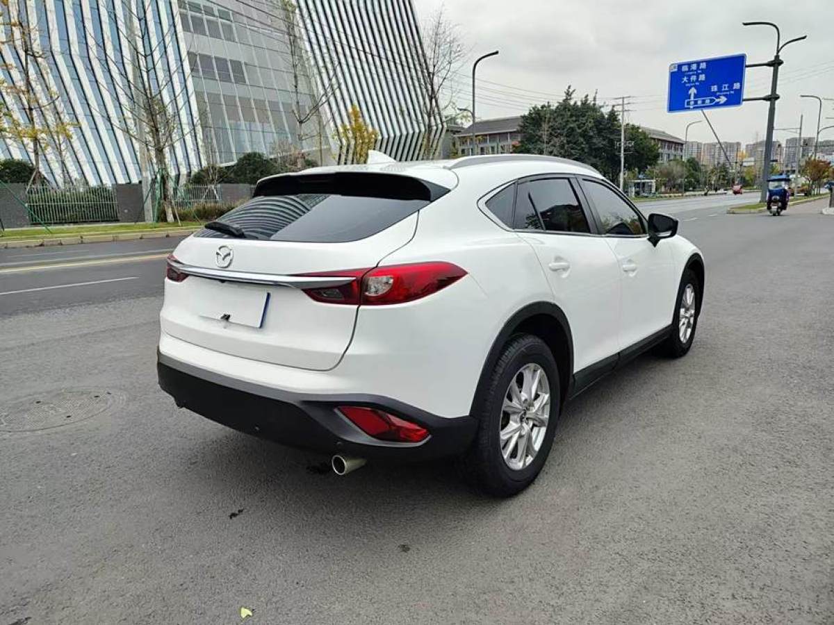 馬自達(dá) CX-4  2016款 2.0L 自動兩驅(qū)藍(lán)天活力版圖片