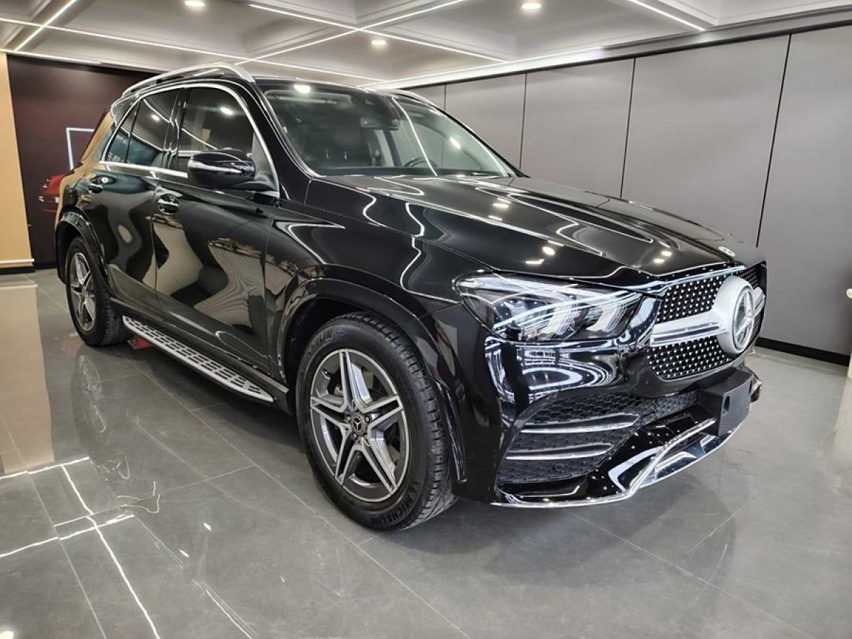 奔馳 奔馳GLE  2020款 改款 GLE 450 4MATIC 時(shí)尚型圖片