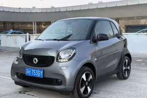 fortwo smart 1.0L 52千瓦硬頂靈動(dòng)版