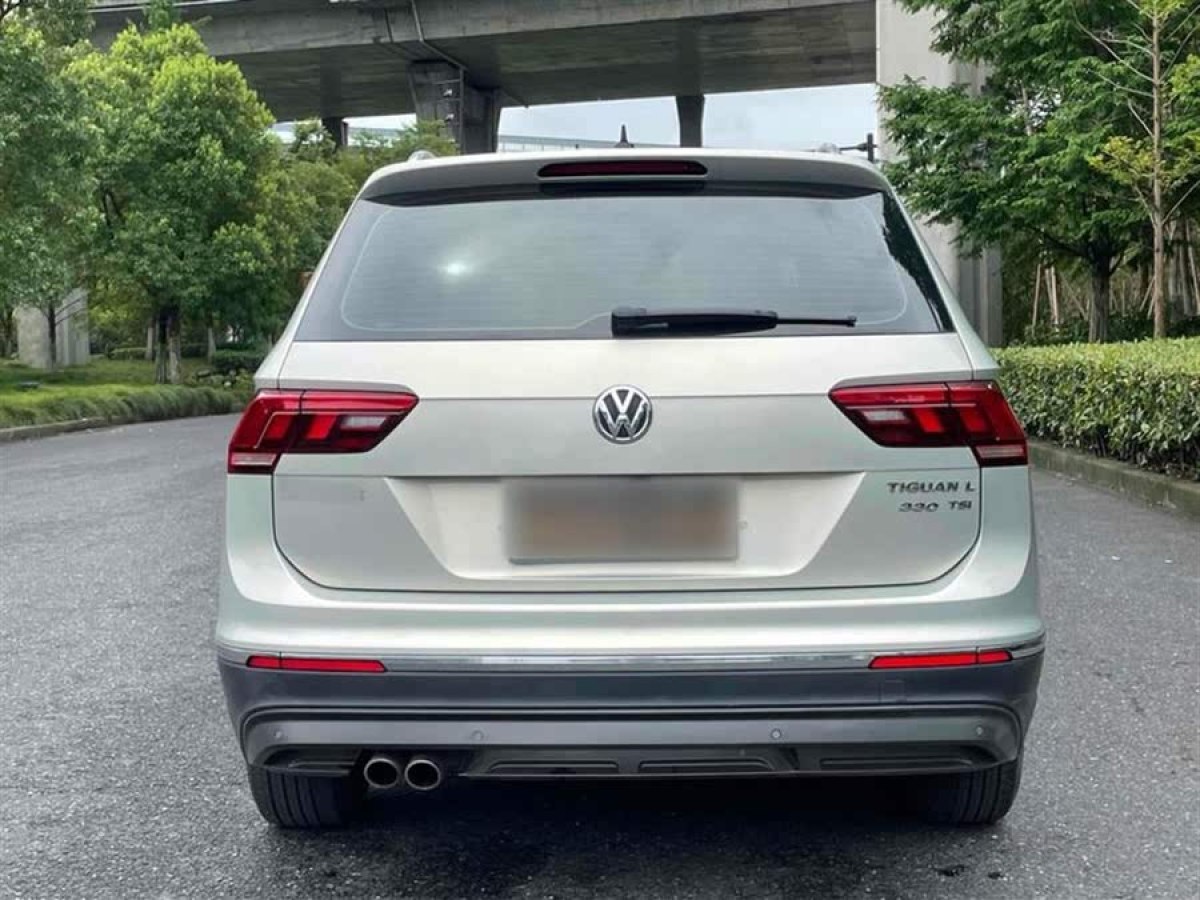 大眾 途觀L  2018款 改款 330TSI 自動兩驅(qū)豪華版圖片