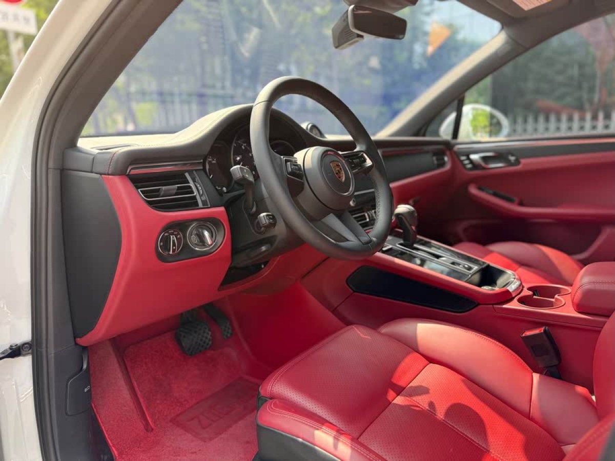 保時(shí)捷 Macan  2023款 Macan 2.0T圖片