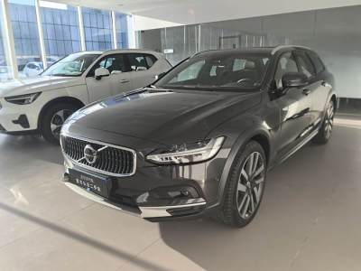 2023年12月 沃爾沃 V90(進(jìn)口) Cross Country B5 AWD 智尊版圖片