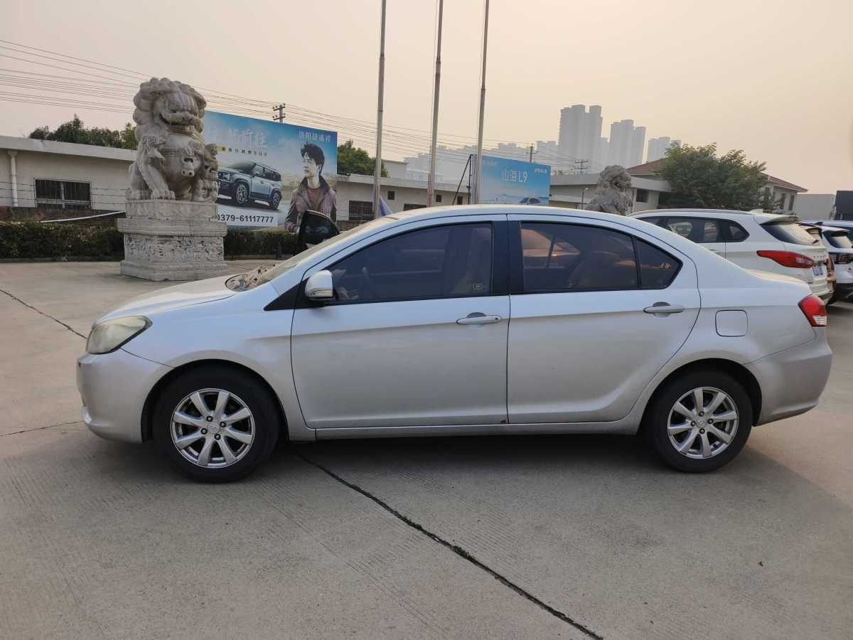 長(zhǎng)城 C30  2012款 1.5L CVT豪華型圖片