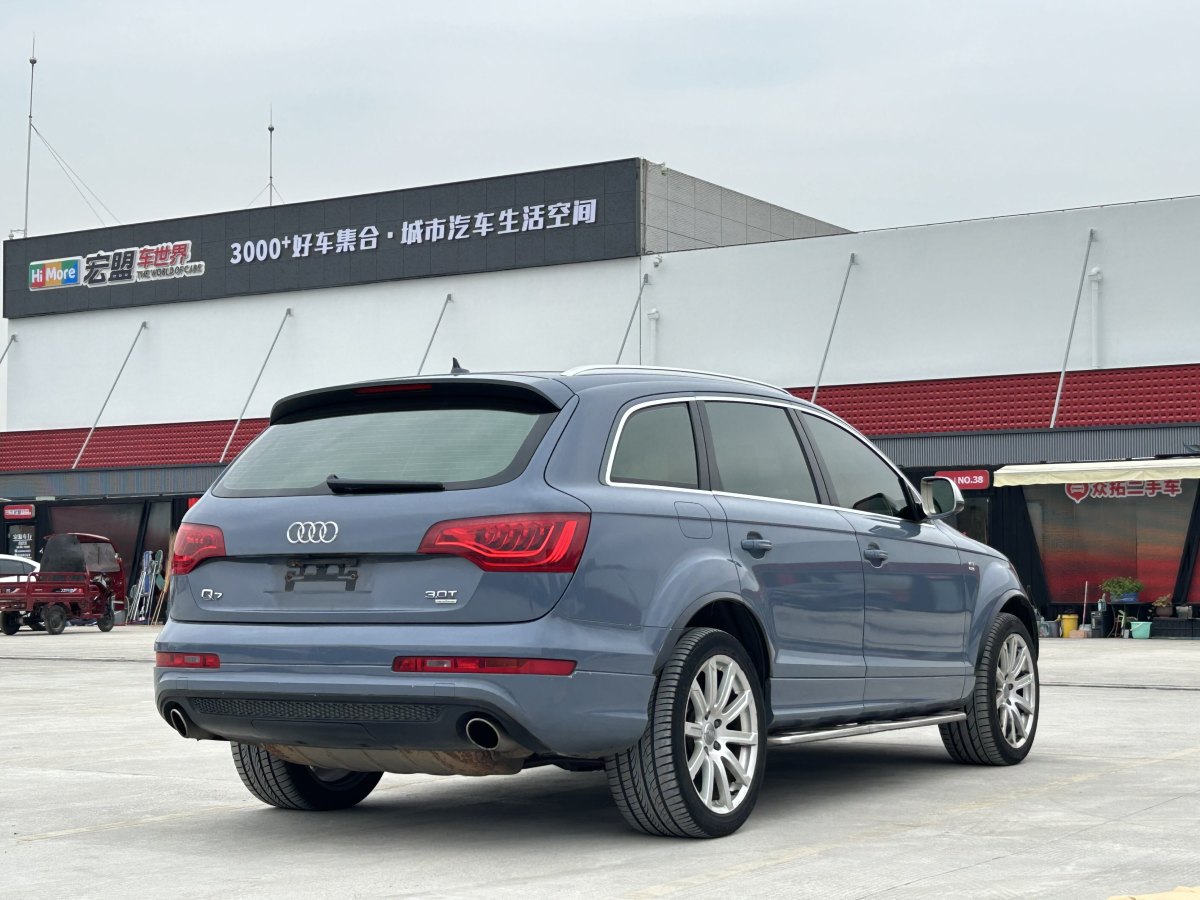 奥迪 奥迪Q7  2011款 3.0 TFSI 专享型(245kW)图片