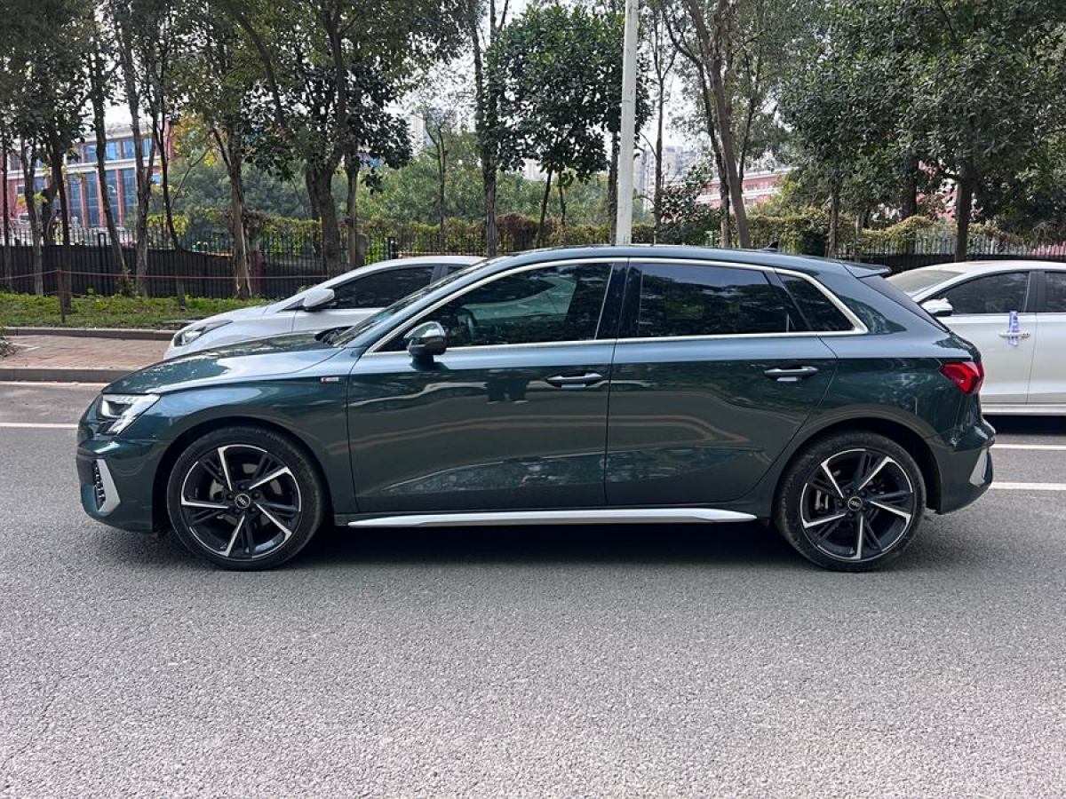 奧迪 奧迪A3  2022款 Sportback 35 TFSI 時(shí)尚運(yùn)動(dòng)型圖片