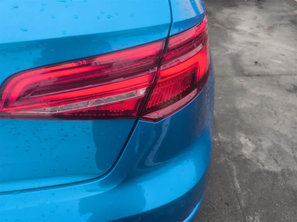 奧迪 奧迪A3  2018款 30周年年型 Sportback 35 TFSI 運(yùn)動(dòng)型圖片