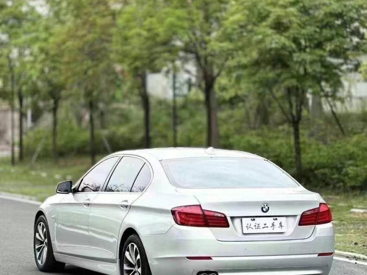 寶馬 寶馬5系  2011款 550i 4.8T V8后驅(qū)版圖片