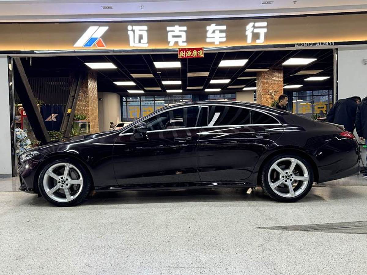 奔馳 奔馳CLS級(jí)  2023款 改款 CLS 300 動(dòng)感型圖片