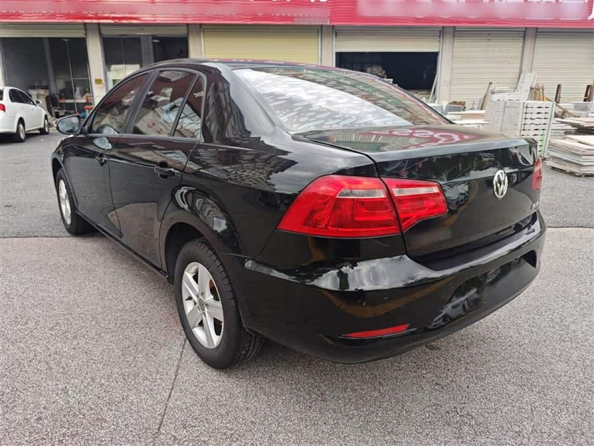 大眾 寶來  2014款 1.6L 自動時尚型圖片