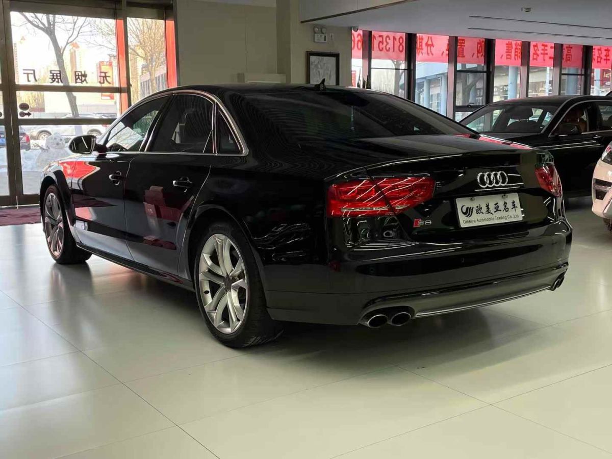 奧迪 奧迪S8  2023款 S8L 4.0TFSI quattro圖片