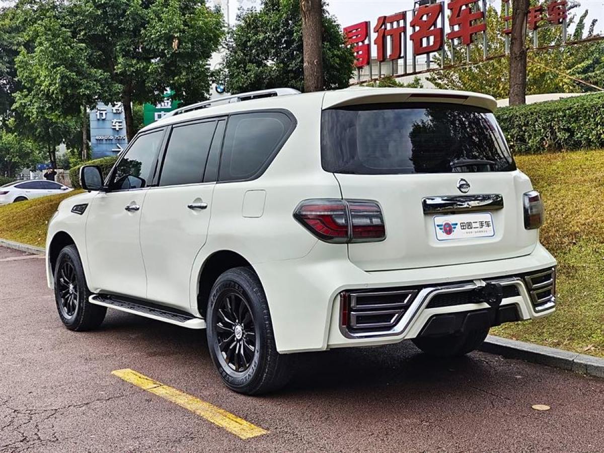 日產(chǎn) 途樂  2018款 4.0L 領(lǐng)英型圖片