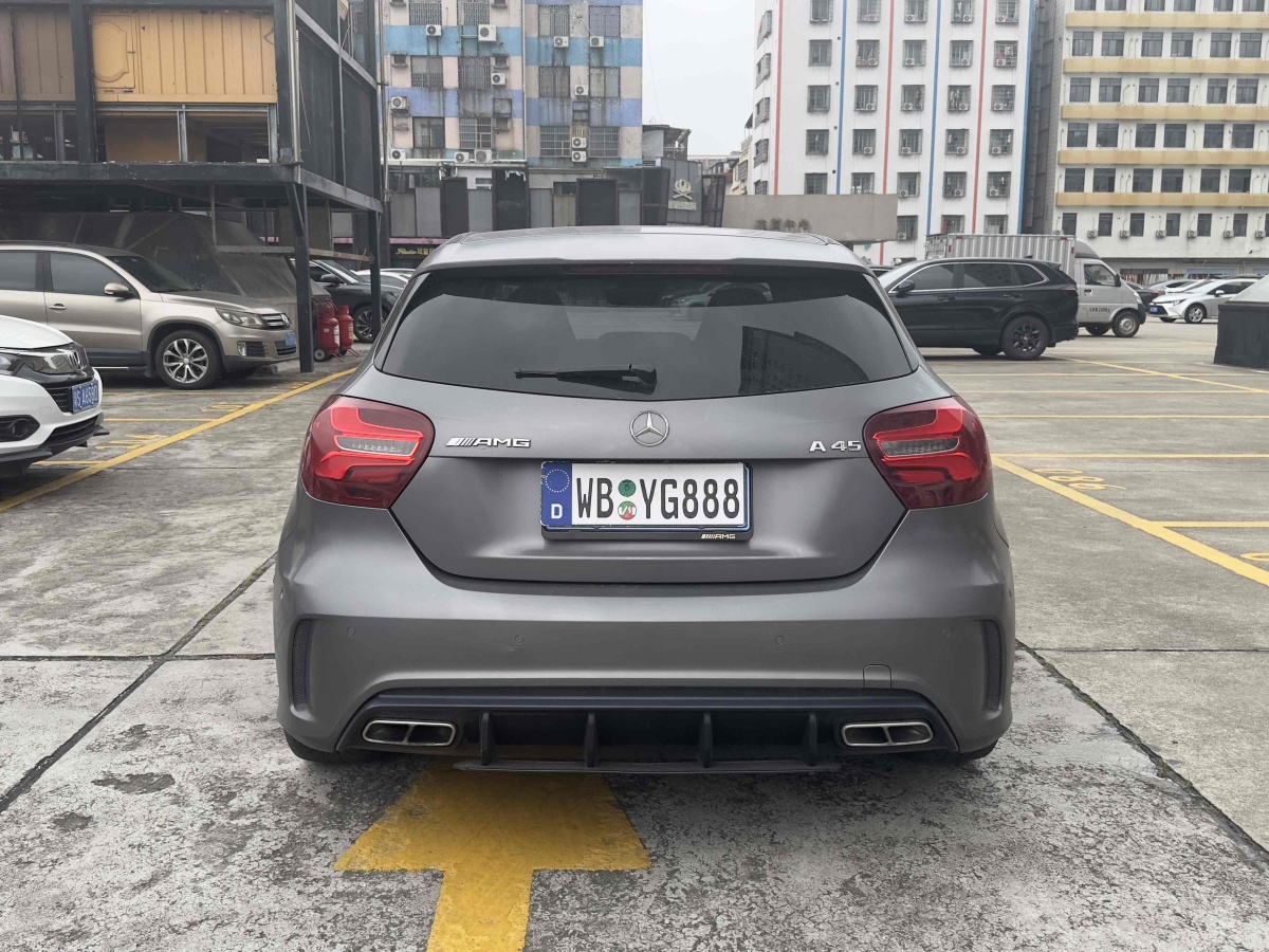 奔馳 奔馳A級AMG  2016款 AMG A 45 4MATIC圖片
