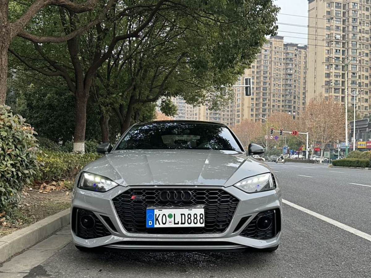 奧迪 奧迪RS 5  2021款 RS5 Sportback 暗金版圖片