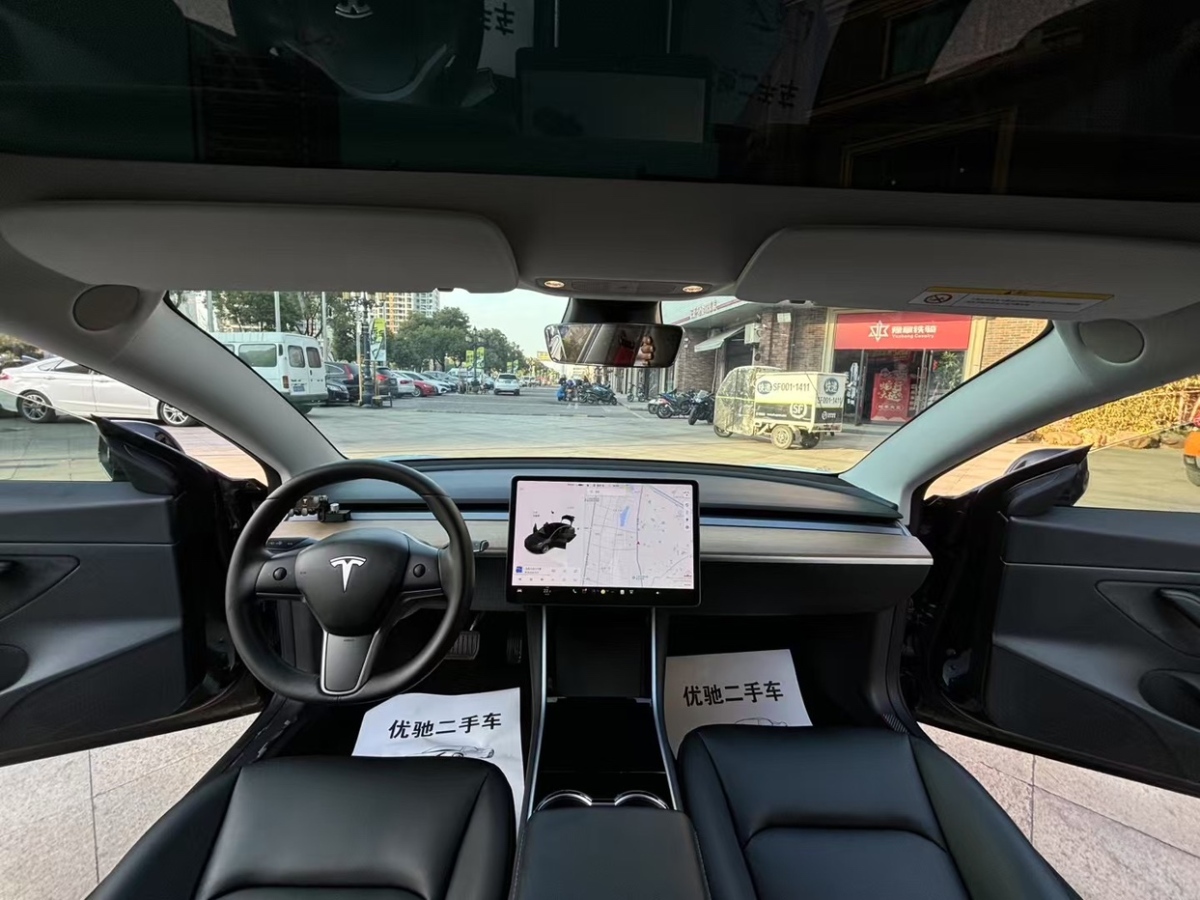 特斯拉 Model 3  2019款 標準續(xù)航后驅升級版圖片