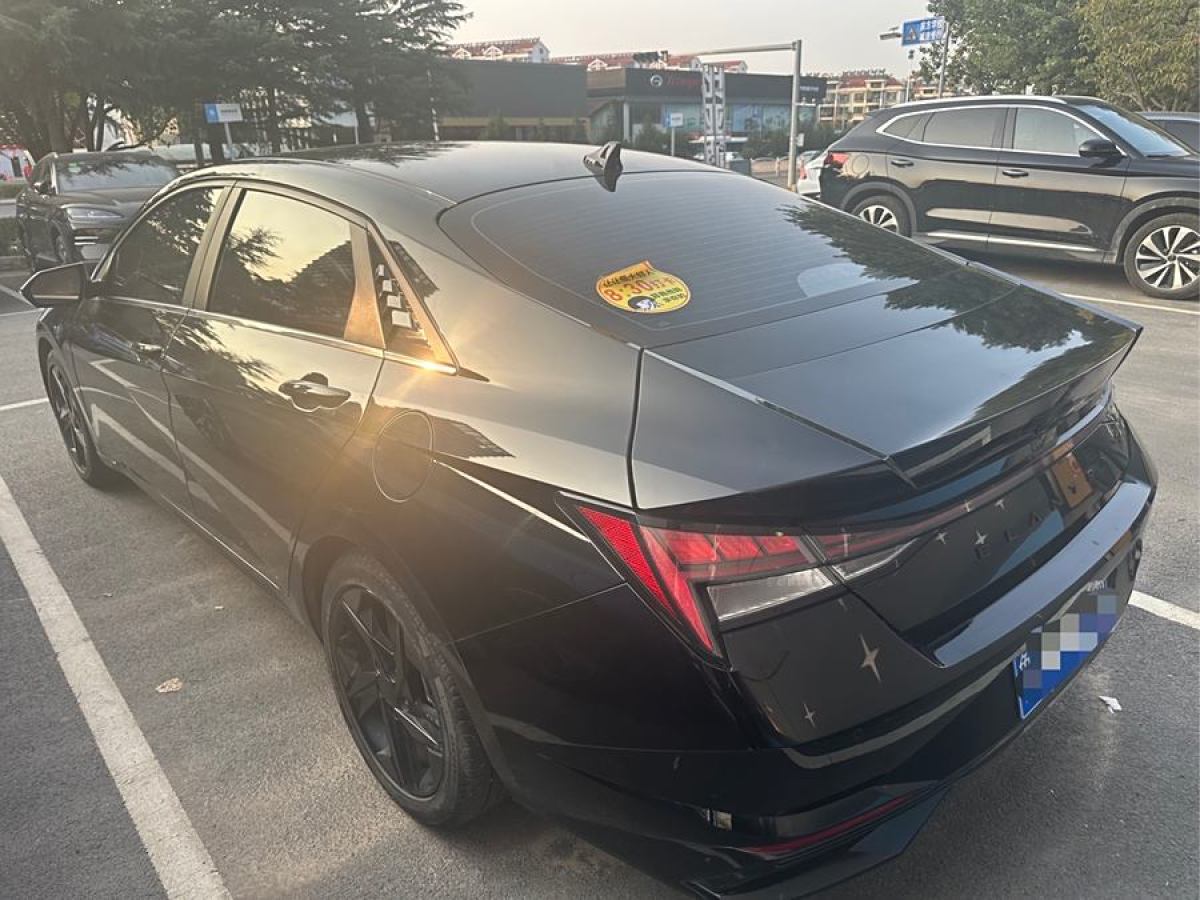 現(xiàn)代 伊蘭特  2021款 1.5L LUX尊貴版圖片