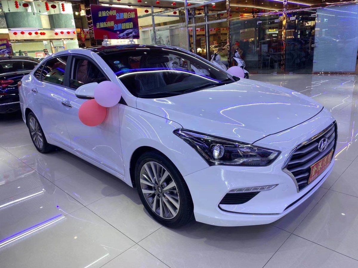 現(xiàn)代 名圖  2017款 1.8L 自動(dòng)智能型GLS 國VI圖片