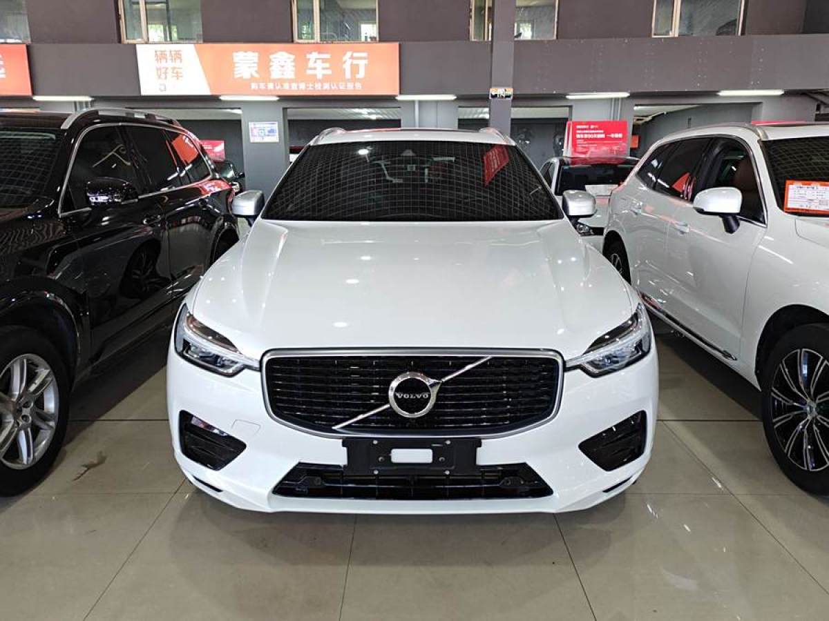 沃爾沃 XC60  2019款 T5 四驅(qū)智遠(yuǎn)運(yùn)動(dòng)版 國(guó)VI圖片