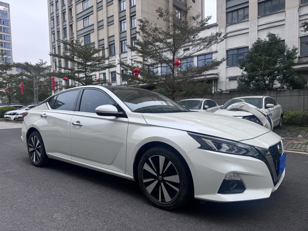 日產(chǎn) 天籟  2020款 改款 2.0L XL 舒適版圖片