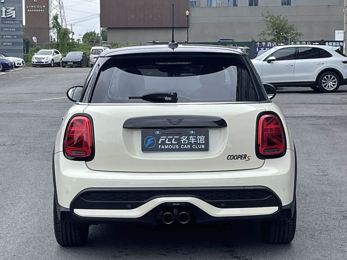 2022年9月MINI MINI  2022款 2.0T COOPER S CABRIO 藝術(shù)家