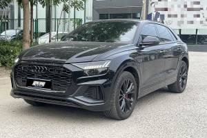 奥迪Q8 奥迪 55 TFSI 豪华动感型