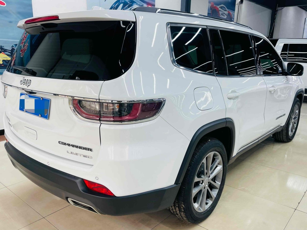 Jeep 大指揮官  2018款 2.0T 四驅(qū)尊享導(dǎo)航版 國VI圖片