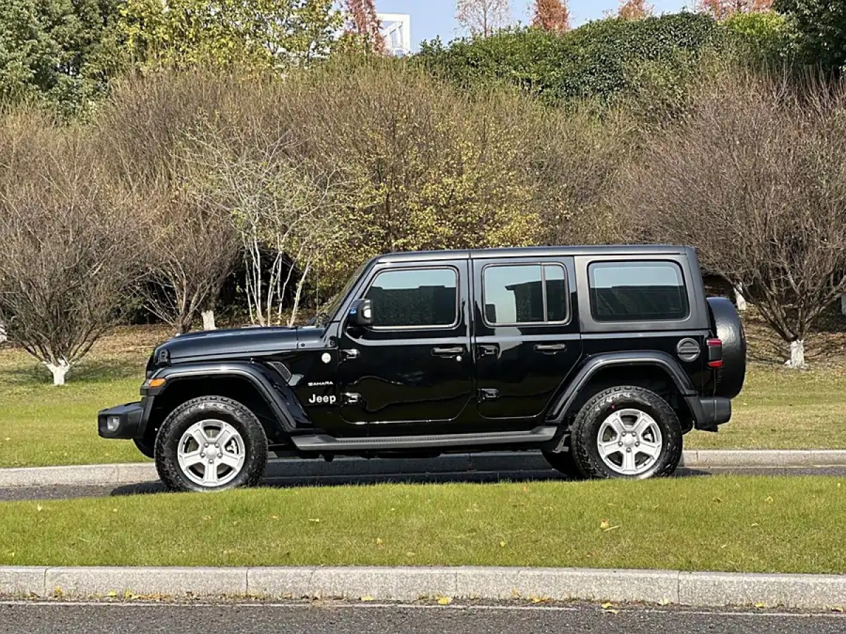 Jeep 牧馬人  2019款  2.0T Sahara 四門版圖片