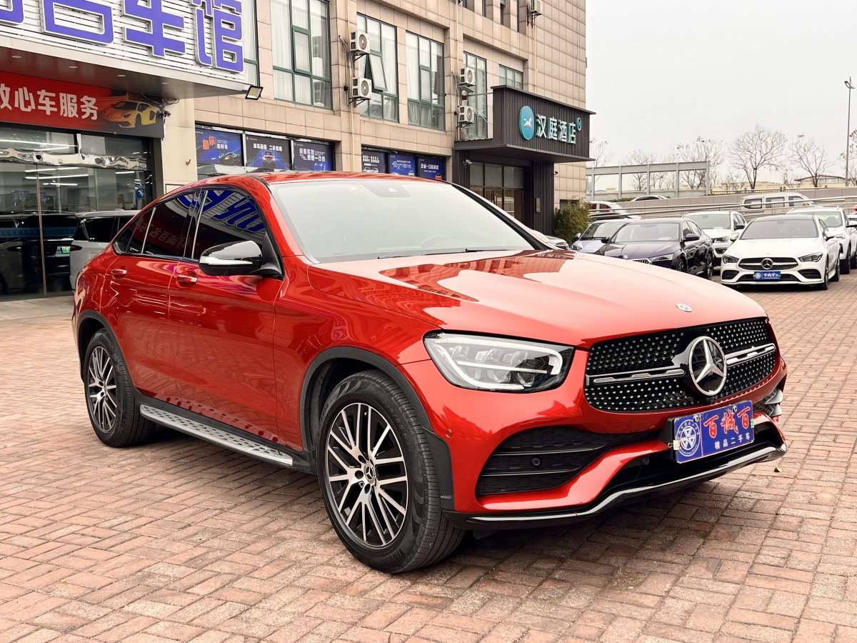 奔馳 奔馳GLC  2022款 改款 GLC 300 4MATIC 轎跑SUV圖片