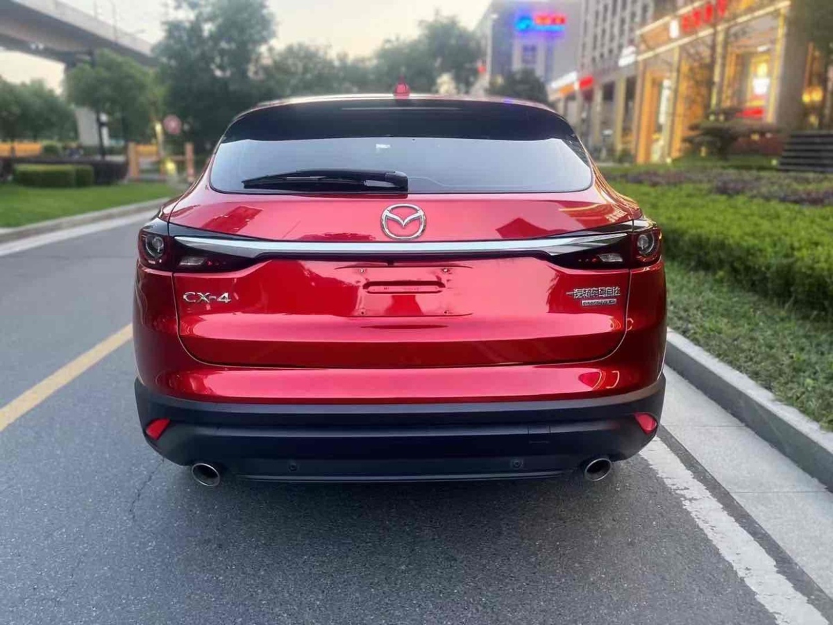 馬自達 CX-4  2020款 2.0L 自動兩驅(qū)藍天青春版圖片