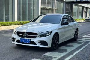 奔馳C級(jí) 奔馳 C 300 L 運(yùn)動(dòng)版