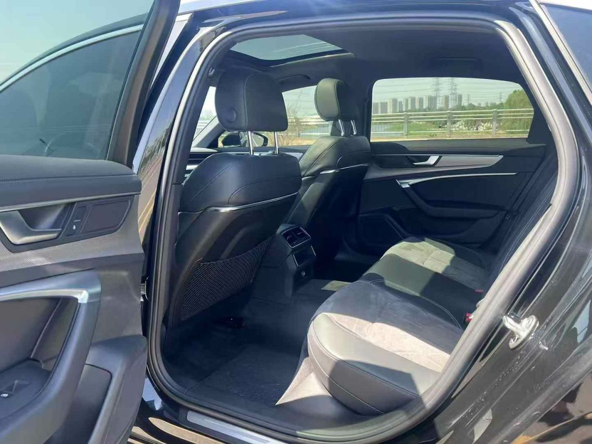 奧迪 奧迪A6L  2022款 40 TFSI 豪華動(dòng)感型圖片
