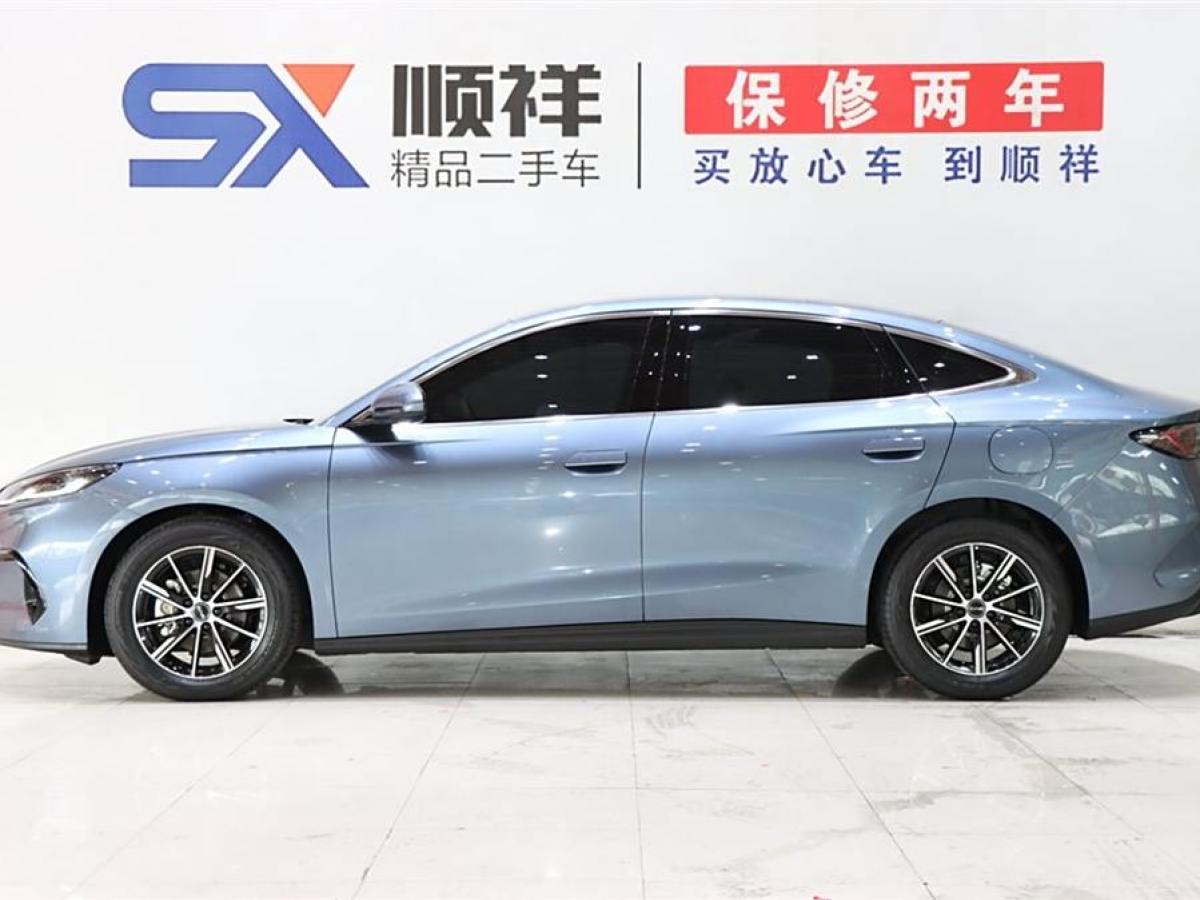 比亞迪 海豹  2024款 榮耀版 DM-i 1.5L 121km 尊貴型圖片