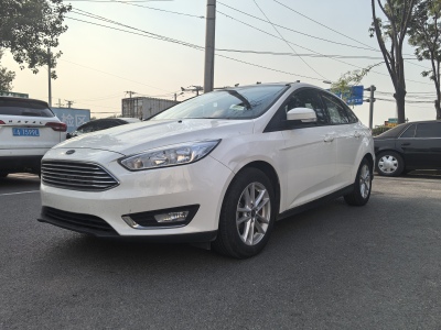 2016年11月 福特 福克斯 三廂 1.6L 自動風(fēng)尚型圖片