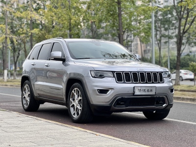 2022年9月 Jeep 大切诺基(进口) 3.0L 精英导航版图片