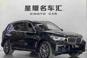 宝马X5 宝马 改款 xDrive 30Li 尊享型M运动套装