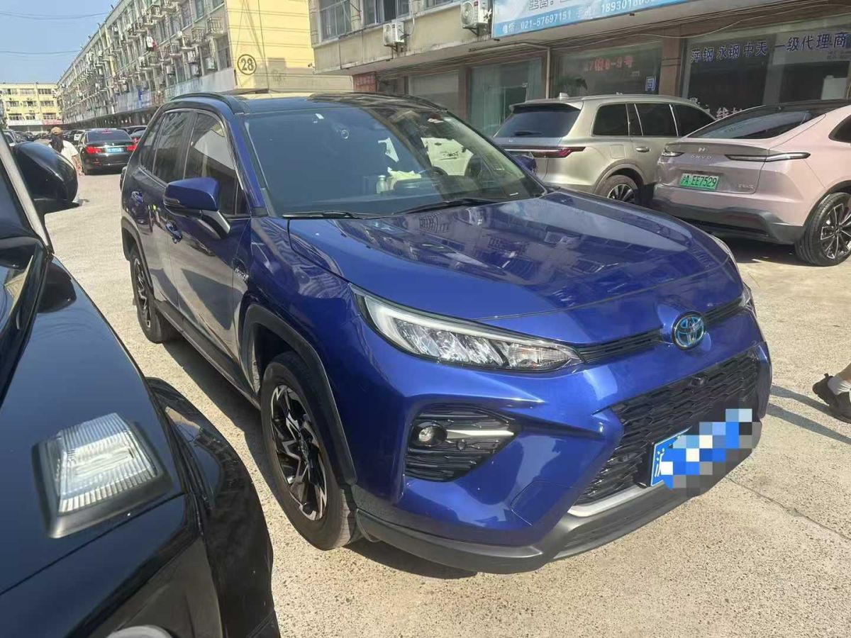 豐田 威蘭達(dá)  2020款 2.0L CVT兩驅(qū)豪華版圖片