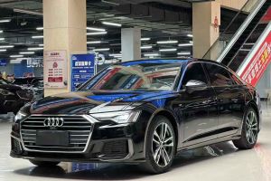 奧迪Q3 奧迪  35 TFSI 時(shí)尚動(dòng)感型