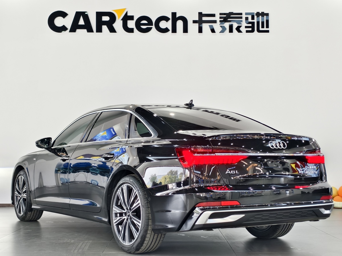 奧迪 奧迪A6L  2025款 45 TFSI 臻選動感型圖片