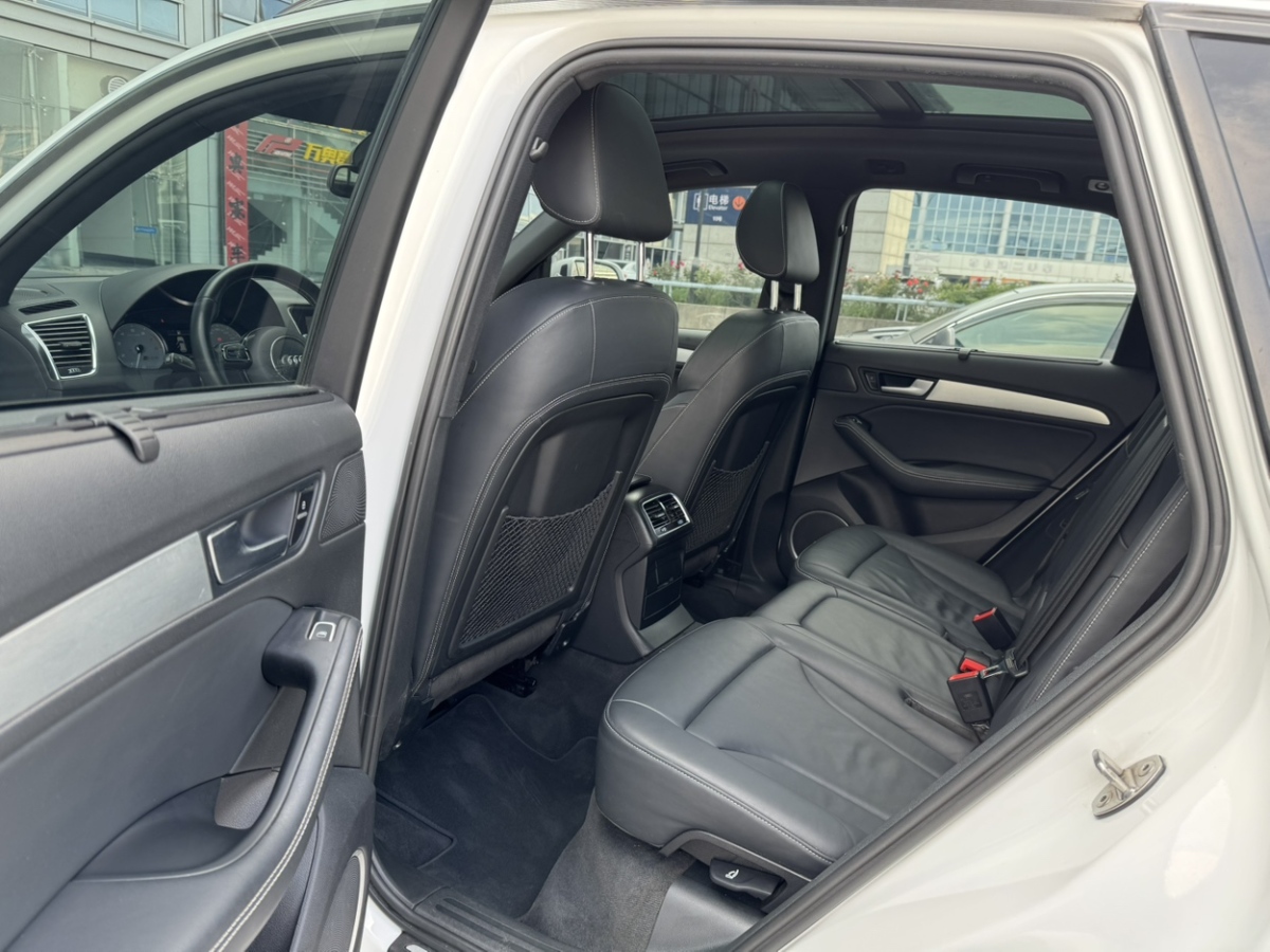 奧迪 奧迪SQ5  2014款 SQ5 3.0 TFSI quattro圖片