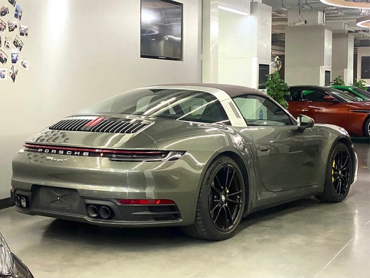 保時(shí)捷 911  2020款 Targa 4 3.0T圖片