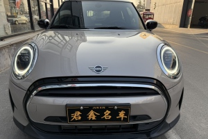 MINI MINI 1.5T COOPER CABRIO 藝術(shù)家