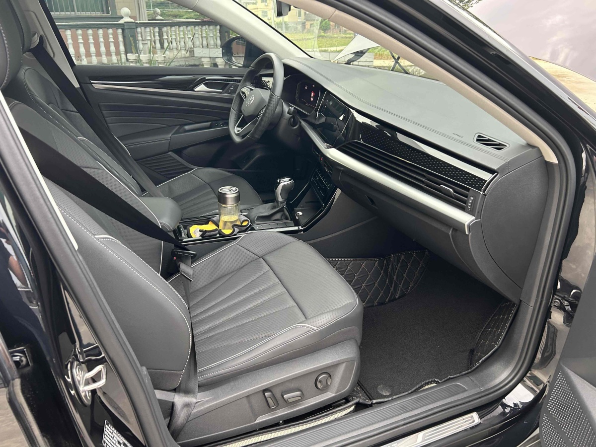 大眾 帕薩特  2024款 330TSI 精英版圖片